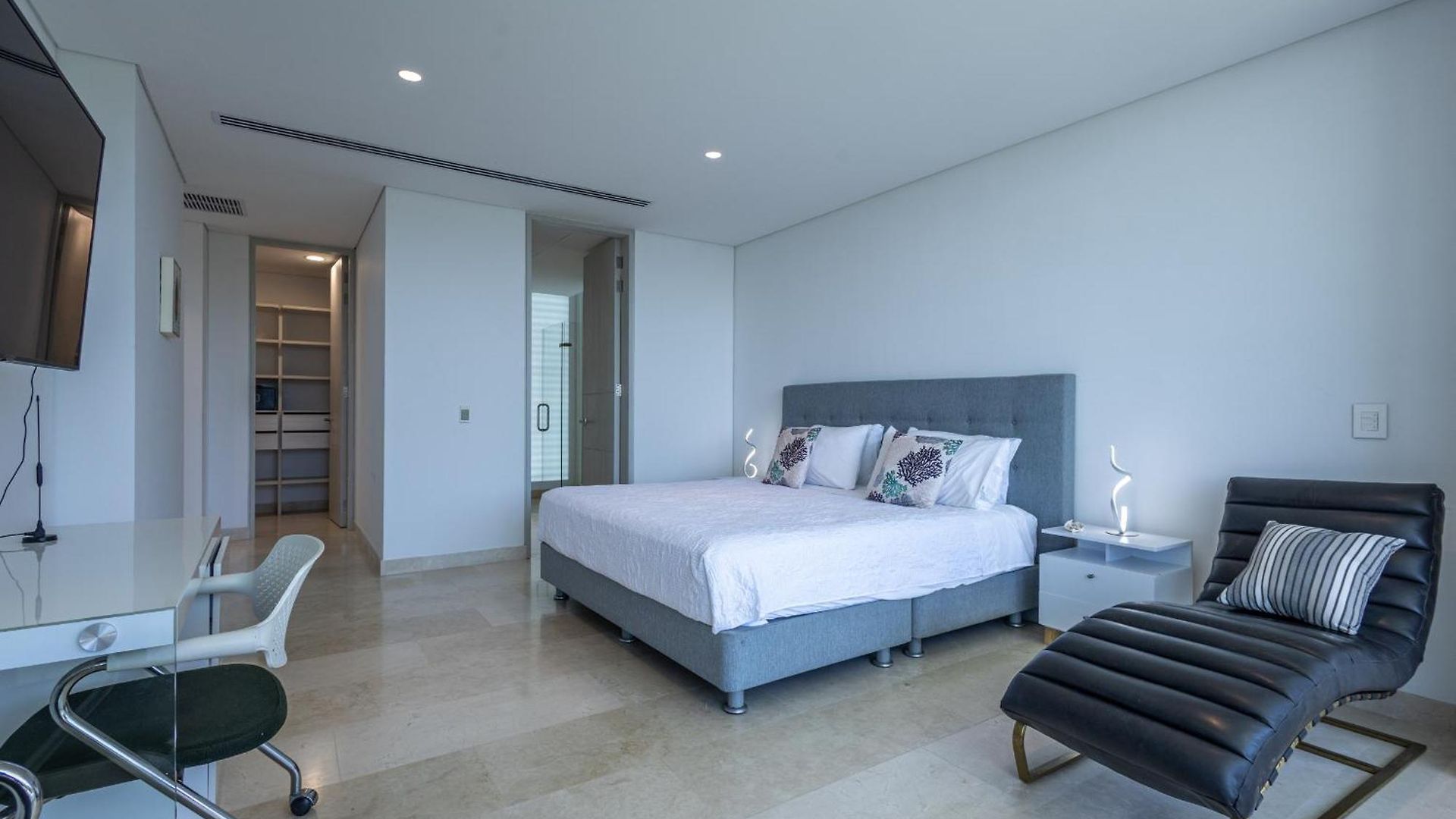 Brand New 4br At Calablanca Villa *
