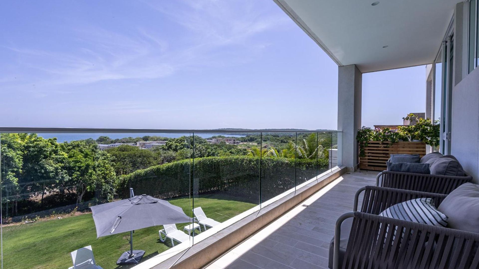 Brand New 4br At Calablanca Cartagena