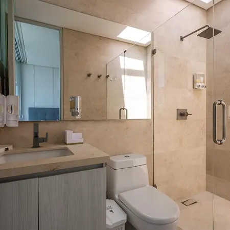 Villa Brand New 4br At Calablanca